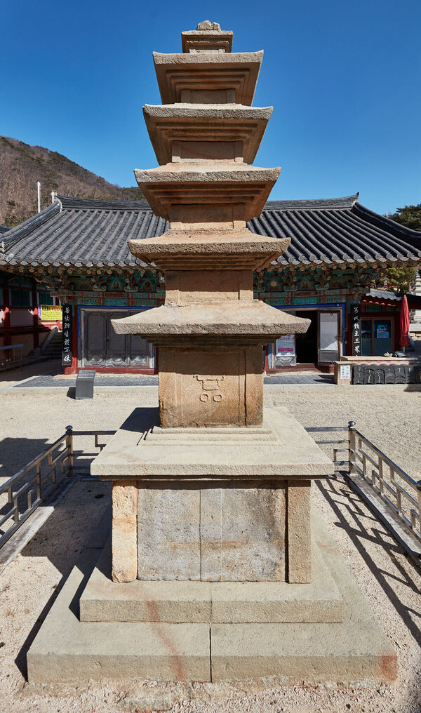 포항 보경사 오층석탑