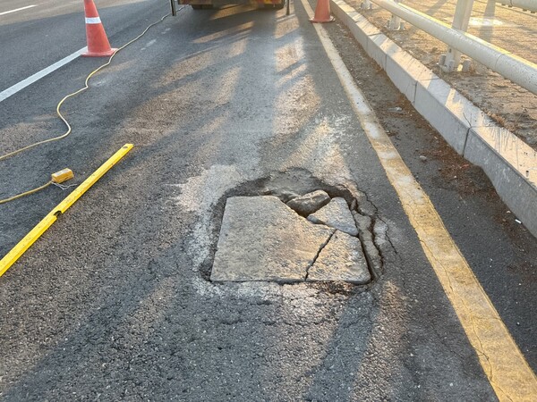 2024년 장마철 갑천대교 포트홀