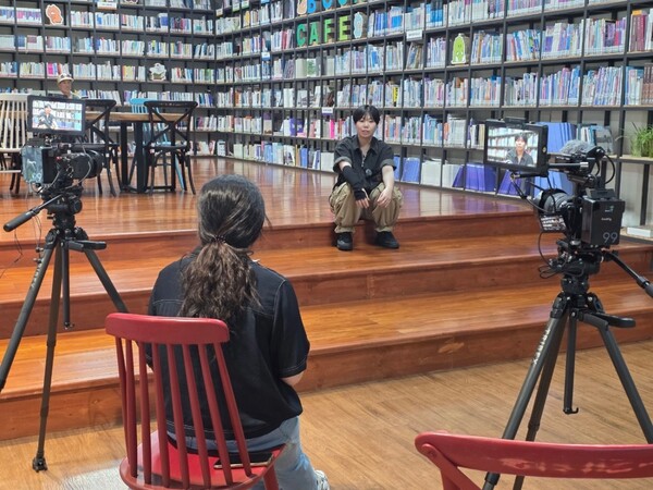 영상자서전 관련 자료사진 사진 제공 = 충북도 